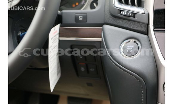 Buy Import Toyota Land Cruiser White Car in Import - Dubai in Curacao Buy Import Toyota Land Cruiser White Car in Import - Dubai in Curacao
