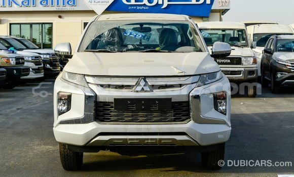 Buy Import Mitsubishi L200 White Car in Import - Dubai in Curacao Buy Import Mitsubishi L200 White Car in Import - Dubai in Curacao
