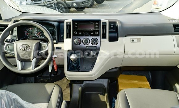 Buy Import Toyota Hiace White Car in Import - Dubai in Curacao Buy Import Toyota Hiace White Car in Import - Dubai in Curacao