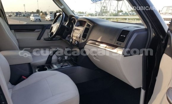 Buy Import Mitsubishi Pajero Black Car in Import - Dubai in Curacao Buy Import Mitsubishi Pajero Black Car in Import - Dubai in Curacao