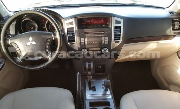Buy Import Mitsubishi Pajero Black Car in Import - Dubai in Curacao Buy Import Mitsubishi Pajero Black Car in Import - Dubai in Curacao