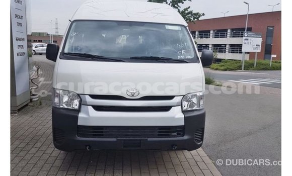 Buy Import Toyota Hiace White Car in Import - Dubai in Curacao Buy Import Toyota Hiace White Car in Import - Dubai in Curacao
