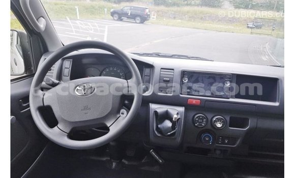 Buy Import Toyota Hiace White Car in Import - Dubai in Curacao Buy Import Toyota Hiace White Car in Import - Dubai in Curacao
