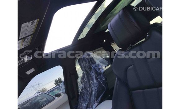 Buy Import Land Rover Range Rover White Car in Import - Dubai in Curacao