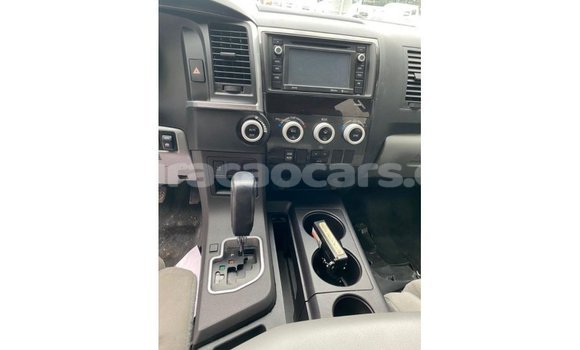 Buy Import Toyota Sequoia White Car in Import - Dubai in Curacao Buy Import Toyota Sequoia White Car in Import - Dubai in Curacao