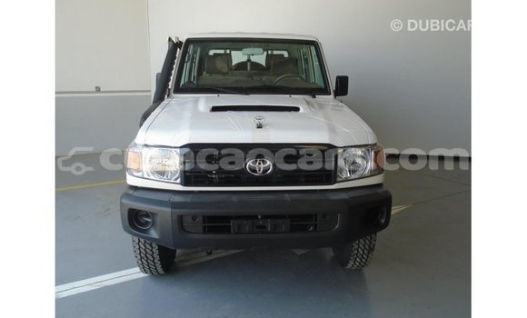 Buy Import Toyota Land Cruiser White Car in Import - Dubai in Curacao Buy Import Toyota Land Cruiser White Car in Import - Dubai in Curacao