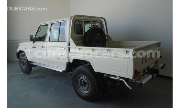 Buy Import Toyota Land Cruiser White Car in Import - Dubai in Curacao Buy Import Toyota Land Cruiser White Car in Import - Dubai in Curacao