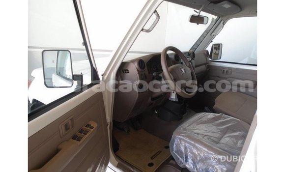 Buy Import Toyota Land Cruiser White Car in Import - Dubai in Curacao Buy Import Toyota Land Cruiser White Car in Import - Dubai in Curacao
