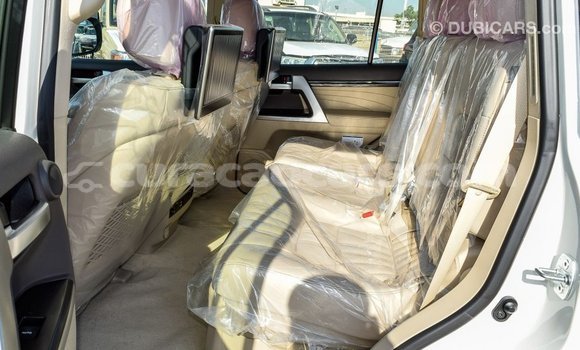 Buy Import Toyota Land Cruiser White Car in Import - Dubai in Curacao Buy Import Toyota Land Cruiser White Car in Import - Dubai in Curacao
