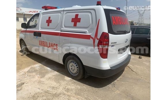 Buy Import Hyundai Accent White Car in Import - Dubai in Curacao Buy Import Hyundai Accent White Car in Import - Dubai in Curacao