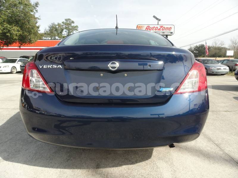 Big with watermark nissan versa curacao willemstad 2879