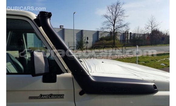 Buy Import Toyota Land Cruiser White Car in Import - Dubai in Curacao Buy Import Toyota Land Cruiser White Car in Import - Dubai in Curacao