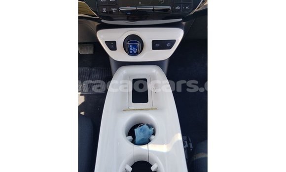Buy Import Toyota Prius White Car in Import - Dubai in Curacao Buy Import Toyota Prius White Car in Import - Dubai in Curacao