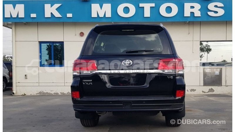 Big with watermark toyota land cruiser curacao import dubai 2895