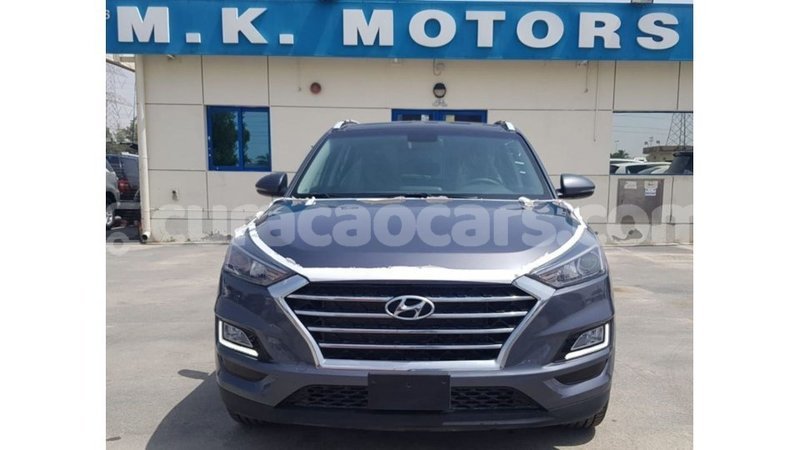 Big with watermark hyundai tucson curacao import dubai 2904