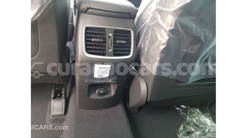 Big with watermark hyundai tucson curacao import dubai 2904