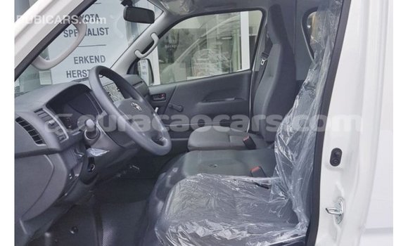 Buy Import Toyota Hiace White Car in Import - Dubai in Curacao Buy Import Toyota Hiace White Car in Import - Dubai in Curacao