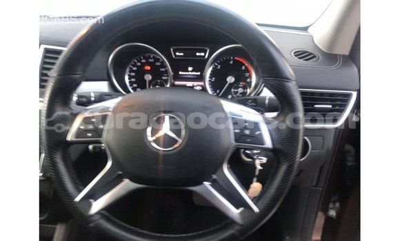 Buy Import Mercedes-Benz 190 (W201) Red Car in Import - Dubai in Curacao Buy Import Mercedes-Benz 190 (W201) Red Car in Import - Dubai in Curacao