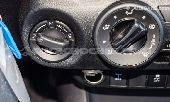 Buy Import Toyota Hilux White Car in Import - Dubai in Curacao Buy Import Toyota Hilux White Car in Import - Dubai in Curacao