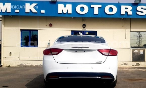 Buy Import Chrysler 200 White Car in Import - Dubai in Curacao Buy Import Chrysler 200 White Car in Import - Dubai in Curacao