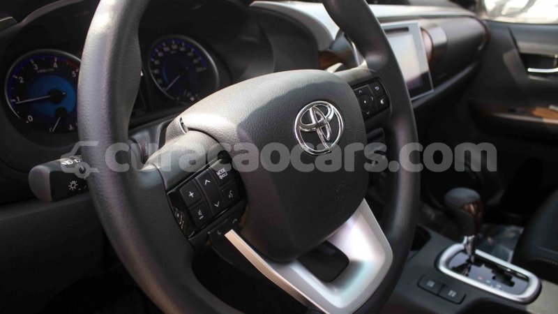 Big with watermark toyota hilux curacao import dubai 2942