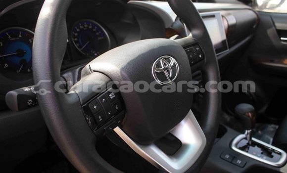 Buy Import Toyota Hilux White Car in Import - Dubai in Curacao Buy Import Toyota Hilux White Car in Import - Dubai in Curacao