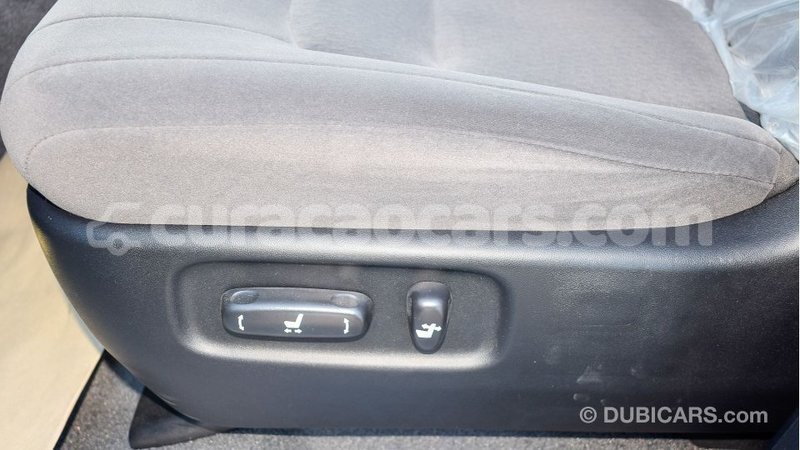 Big with watermark toyota land cruiser curacao import dubai 2944