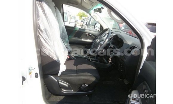 Buy Import Toyota Hilux White Car in Import - Dubai in Curacao Buy Import Toyota Hilux White Car in Import - Dubai in Curacao