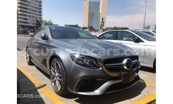 Buy Import Mercedes-Benz 190 (W201) Other Car in Import - Dubai in Curacao Buy Import Mercedes-Benz 190 (W201) Other Car in Import - Dubai in Curacao