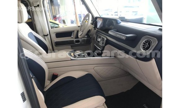 Buy Import Mercedes-Benz 190 (W201) White Car in Import - Dubai in Curacao Buy Import Mercedes-Benz 190 (W201) White Car in Import - Dubai in Curacao
