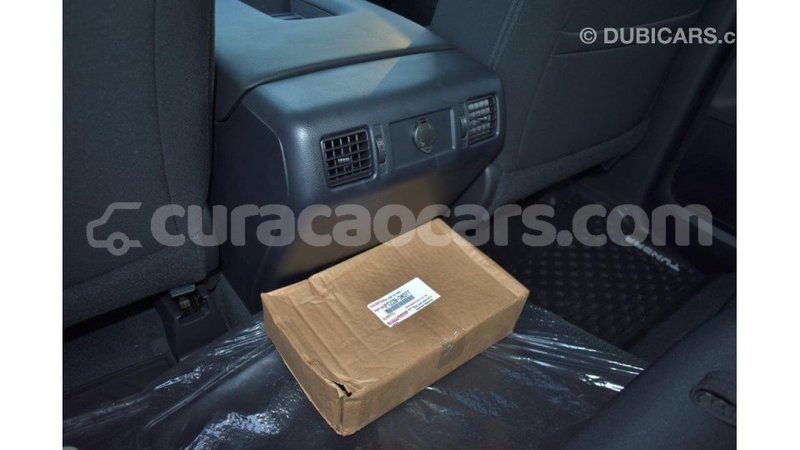 Big with watermark toyota tundra curacao import dubai 3004