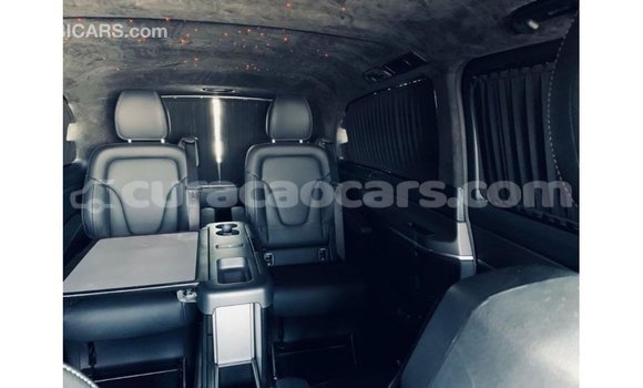 Buy Import Mercedes-Benz 250 Black Car in Import - Dubai in Curacao Buy Import Mercedes-Benz 250 Black Car in Import - Dubai in Curacao