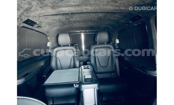 Buy Import Mercedes-Benz 250 Black Car in Import - Dubai in Curacao Buy Import Mercedes-Benz 250 Black Car in Import - Dubai in Curacao