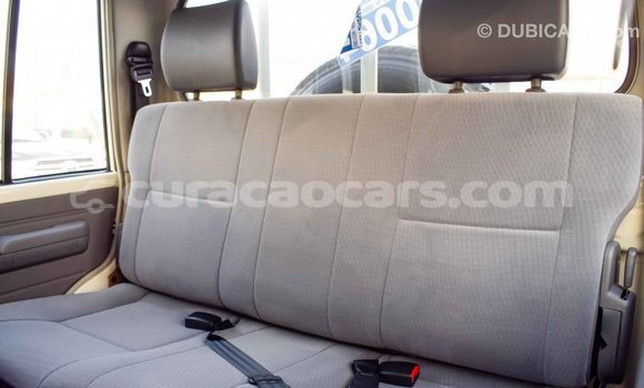 Buy Import Toyota Land Cruiser White Car in Import - Dubai in Curacao Buy Import Toyota Land Cruiser White Car in Import - Dubai in Curacao