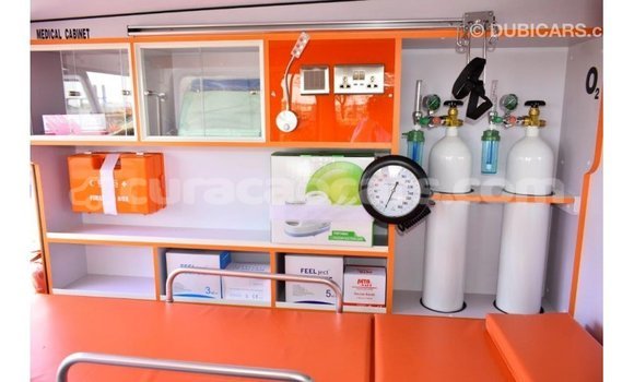 Buy Import Toyota Land Cruiser White Car in Import - Dubai in Curacao Buy Import Toyota Land Cruiser White Car in Import - Dubai in Curacao