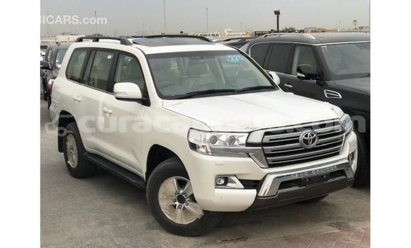 Buy Import Toyota Land Cruiser White Car in Import - Dubai in Curacao Buy Import Toyota Land Cruiser White Car in Import - Dubai in Curacao