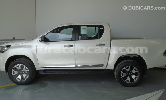Buy Import Toyota Hilux White Car in Import - Dubai in Curacao Buy Import Toyota Hilux White Car in Import - Dubai in Curacao