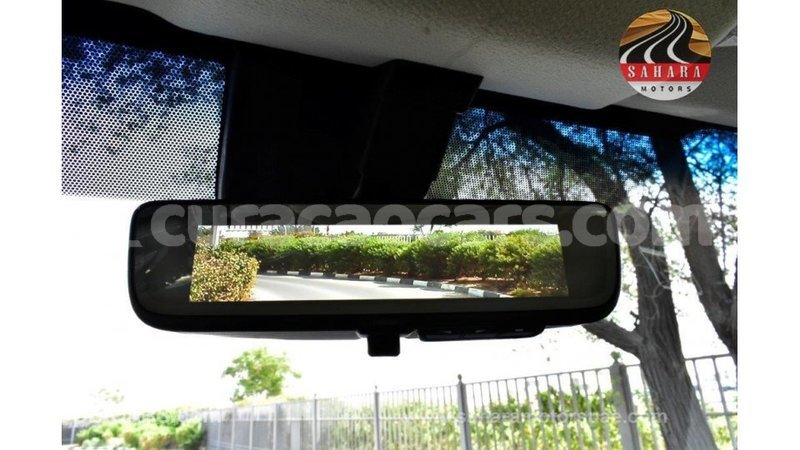 Big with watermark toyota granvia curacao import dubai 3022