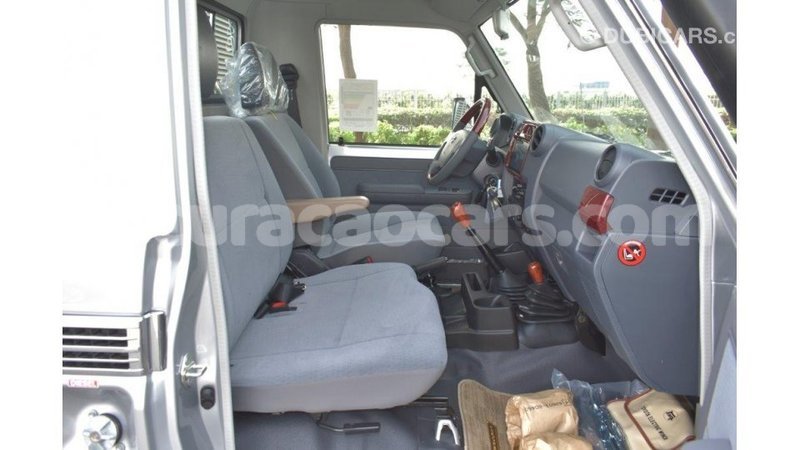 Big with watermark toyota land cruiser curacao import dubai 3024
