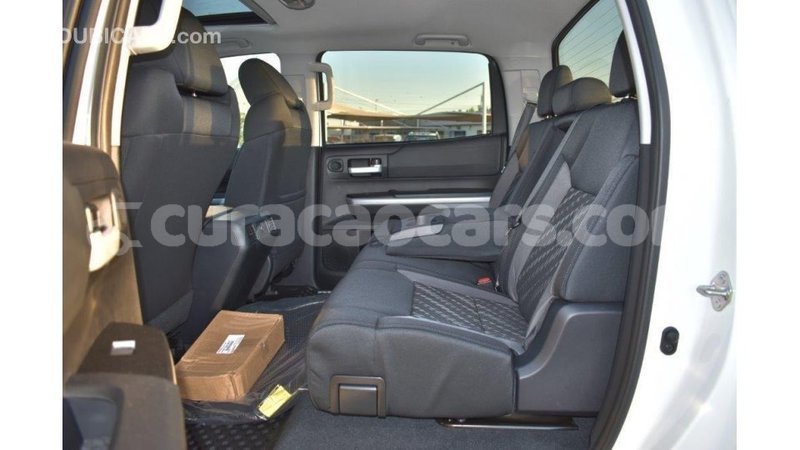 Big with watermark toyota tundra curacao import dubai 3028