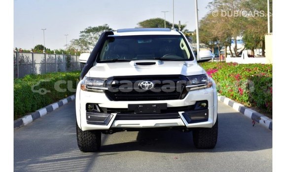 Buy Import Toyota Land Cruiser White Car in Import - Dubai in Curacao Buy Import Toyota Land Cruiser White Car in Import - Dubai in Curacao