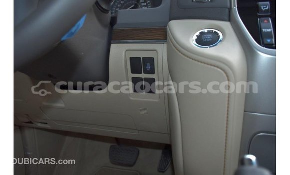 Buy Import Toyota Land Cruiser White Car in Import - Dubai in Curacao Buy Import Toyota Land Cruiser White Car in Import - Dubai in Curacao