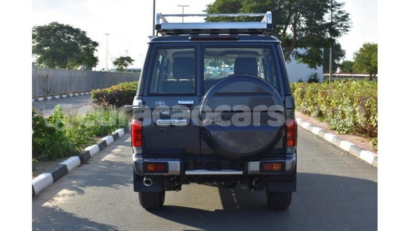 Big with watermark toyota land cruiser curacao import dubai 3038