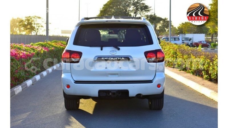 Big with watermark toyota sequoia curacao import dubai 3040