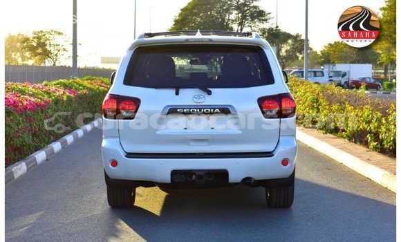 Buy Import Toyota Sequoia White Car in Import - Dubai in Curacao Buy Import Toyota Sequoia White Car in Import - Dubai in Curacao