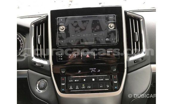 Buy Import Toyota Land Cruiser White Car in Import - Dubai in Curacao Buy Import Toyota Land Cruiser White Car in Import - Dubai in Curacao