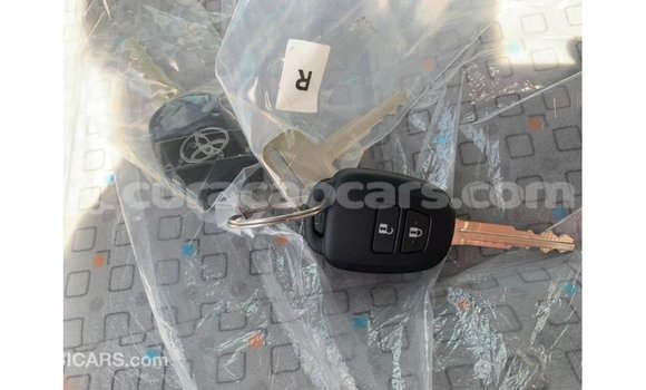 Buy Import Toyota Hiace White Car in Import - Dubai in Curacao Buy Import Toyota Hiace White Car in Import - Dubai in Curacao