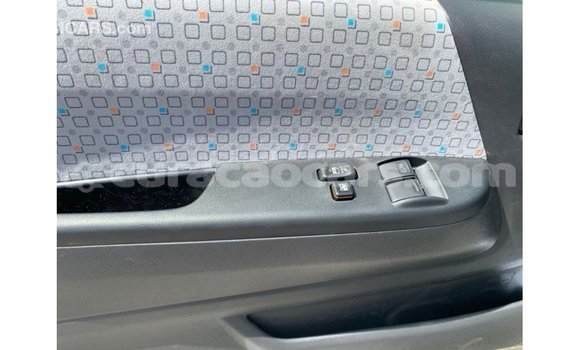 Buy Import Toyota Hiace White Car in Import - Dubai in Curacao Buy Import Toyota Hiace White Car in Import - Dubai in Curacao