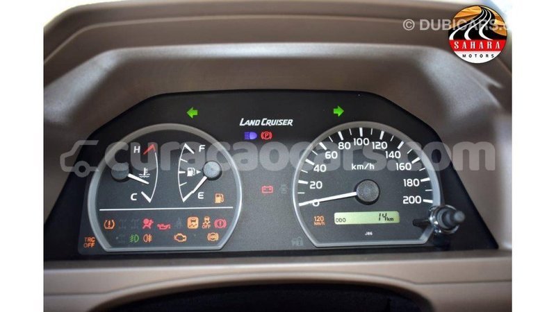 Big with watermark toyota land cruiser curacao import dubai 3063