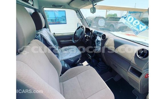 Buy Import Toyota Land Cruiser Beige Car in Import - Dubai in Curacao Buy Import Toyota Land Cruiser Beige Car in Import - Dubai in Curacao